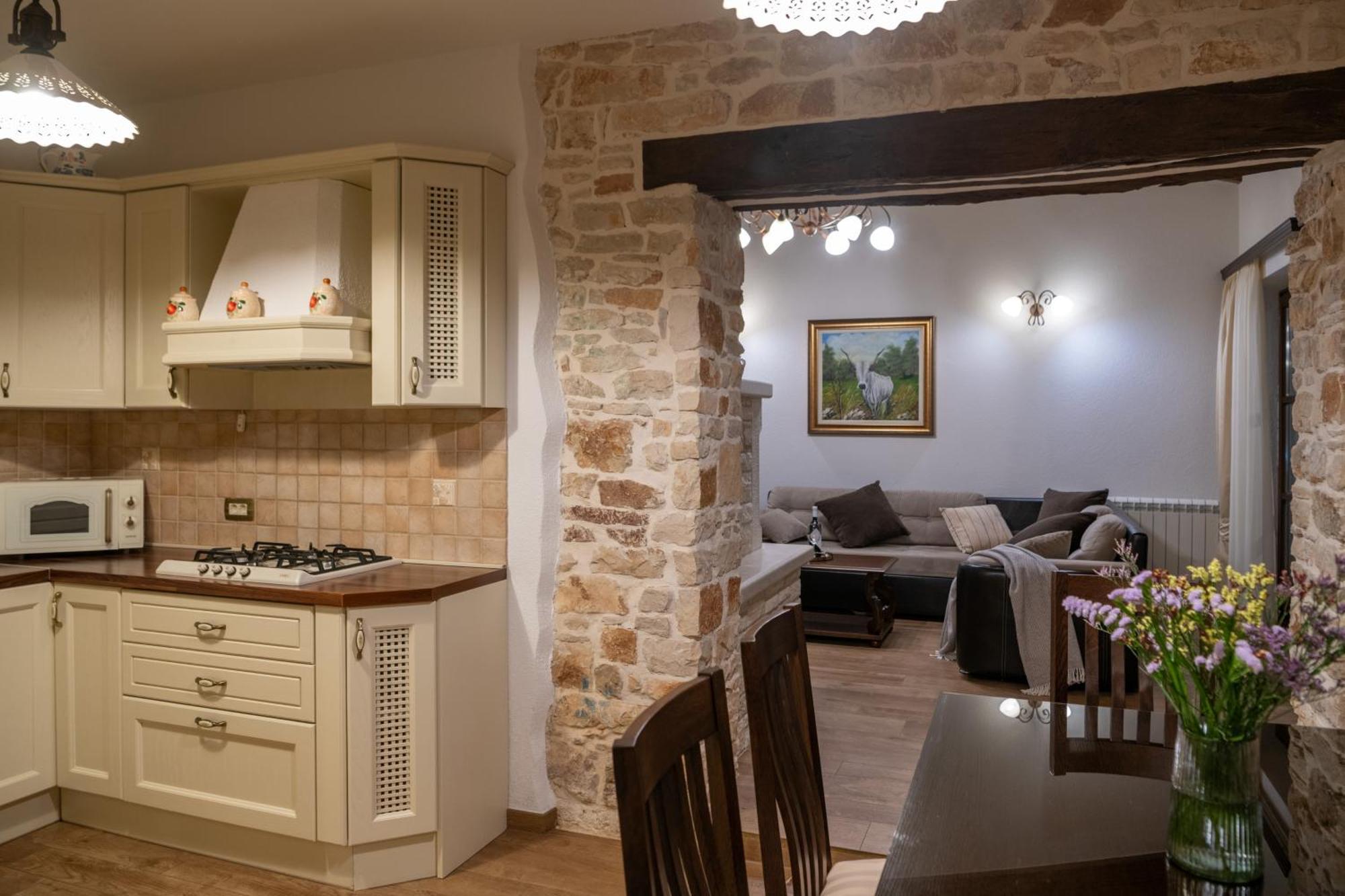 Villa Gina Valtura Zewnętrze zdjęcie